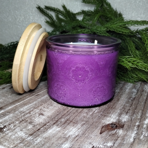 10 - oz Mystery Scented Candle - Picture 3 of 6